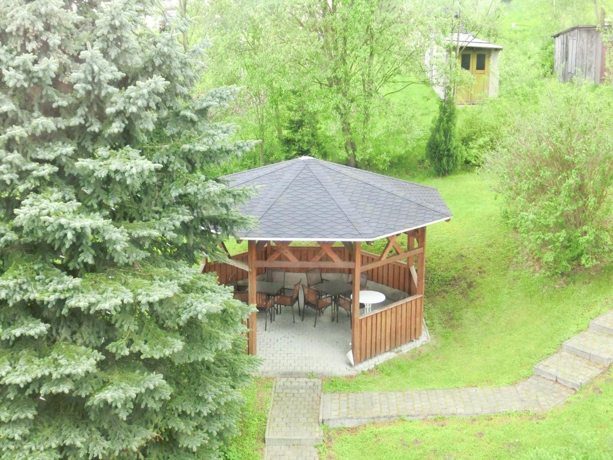 Alluring Villa In Grunhainichen Borstendorf With Garden Leubsdorf Exterior photo